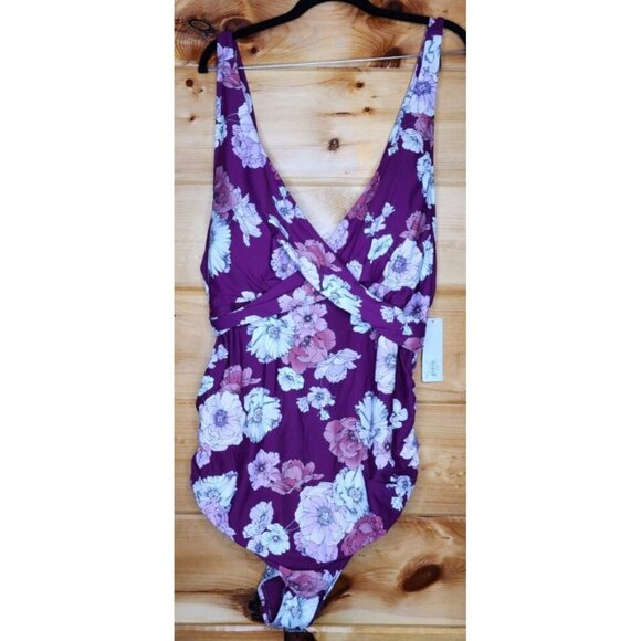 Plus Sz Freshwater Purple Floral Surplice Cross Lace Back One-Piece Swimsuit 3X - Picture 8 of 13